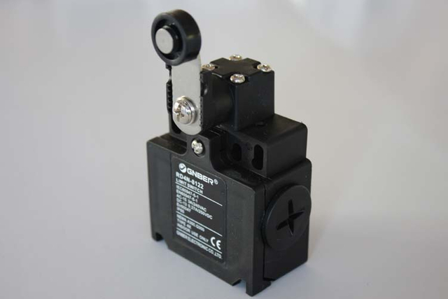 RD4N-812210A 250VAC IP65 Limit Switch