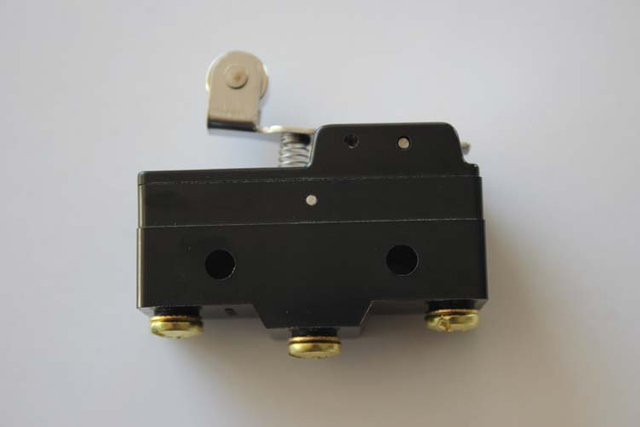 Copper roller type micro switch